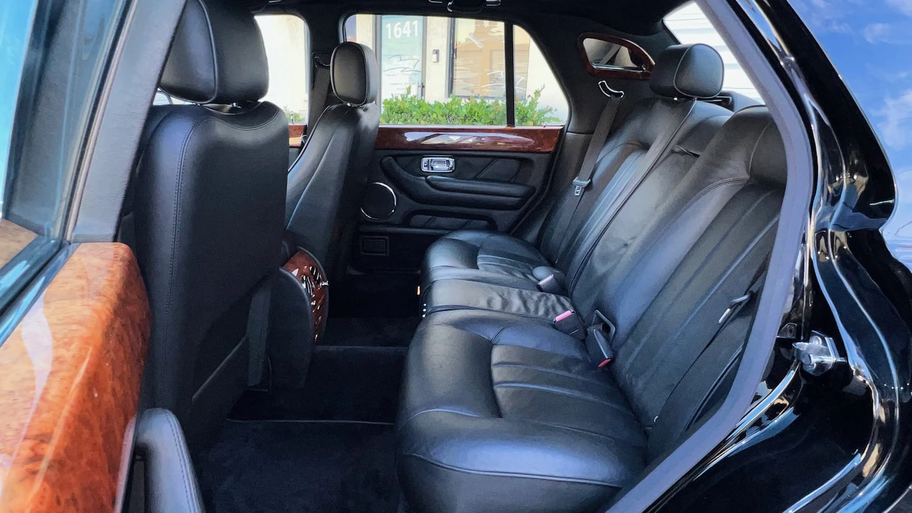 2006 Bentley Arnage R & RL - Image 5 of 28