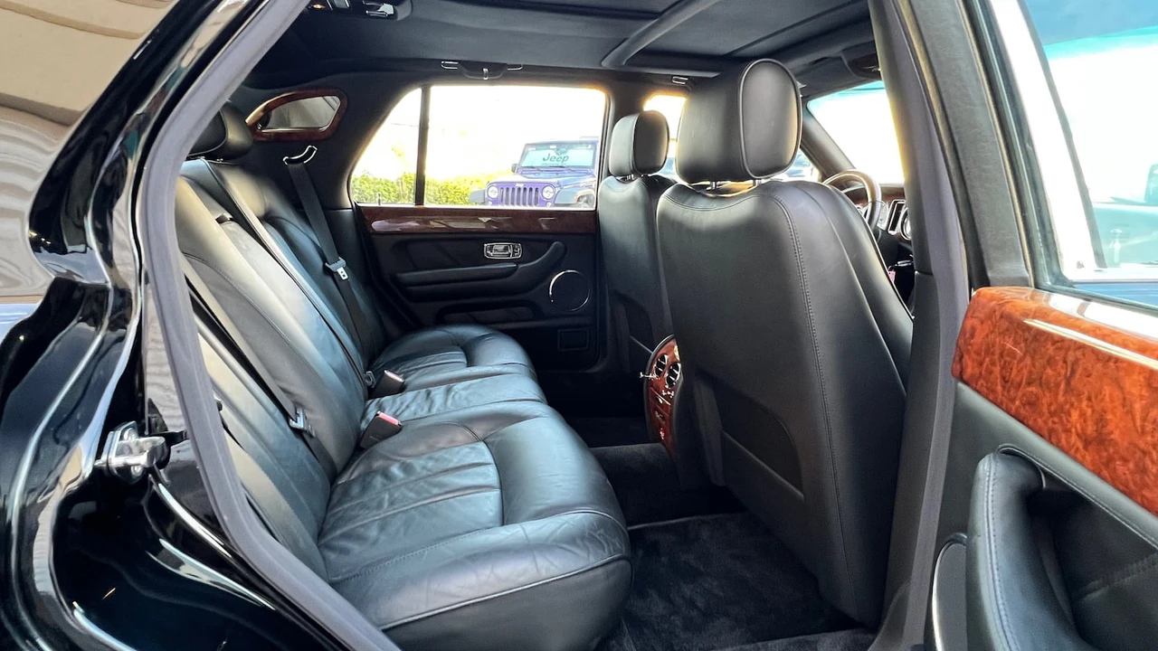 2006 Bentley Arnage R & RL - Image 7 of 28
