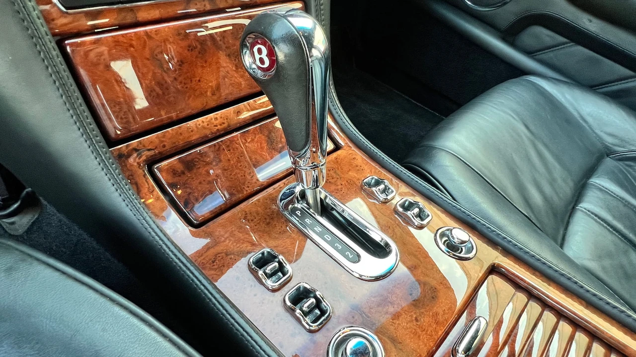 2006 Bentley Arnage R & RL - Image 19 of 28