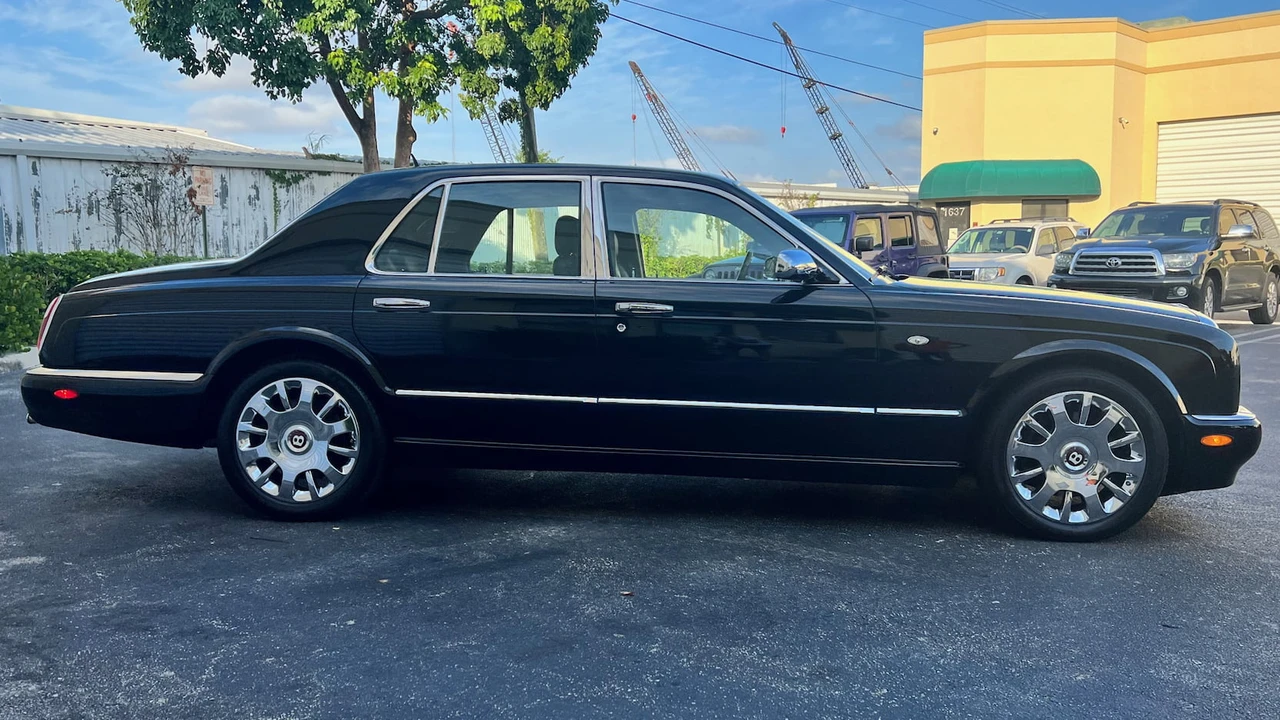 2006 Bentley Arnage R & RL - Image 26 of 28