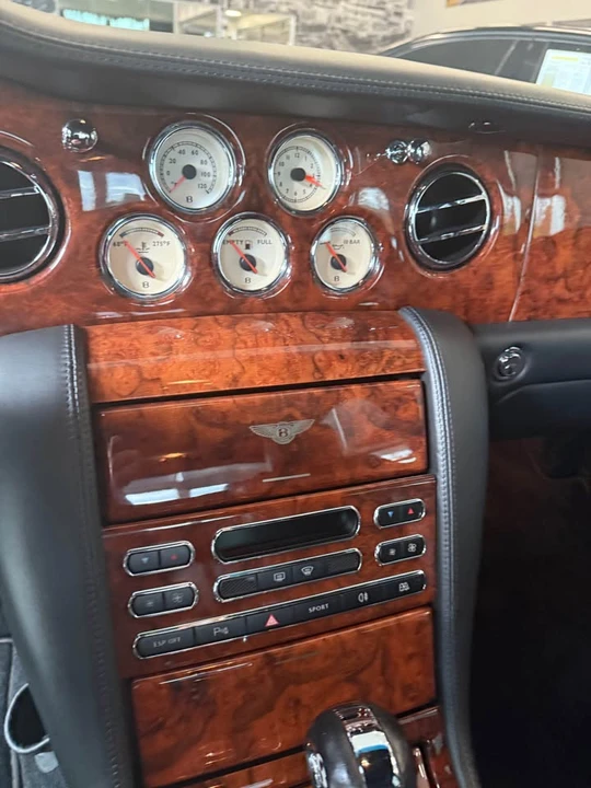 2006 Bentley Arnage R & RL - Image 9 of 14