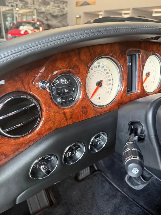 2006 Bentley Arnage R & RL - Image 8 of 14