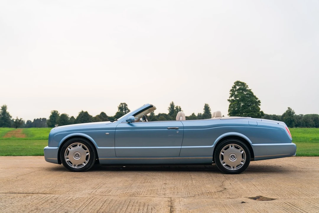 2006 Bentley Azure 2nd Gen - Image 9 of 30