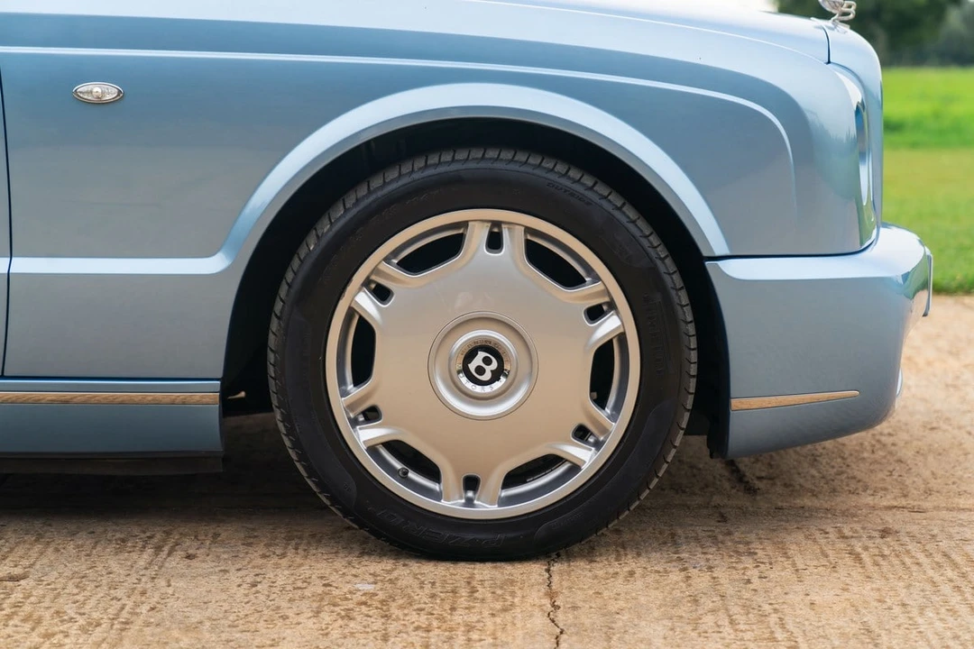 2006 Bentley Azure 2nd Gen - Image 16 of 30