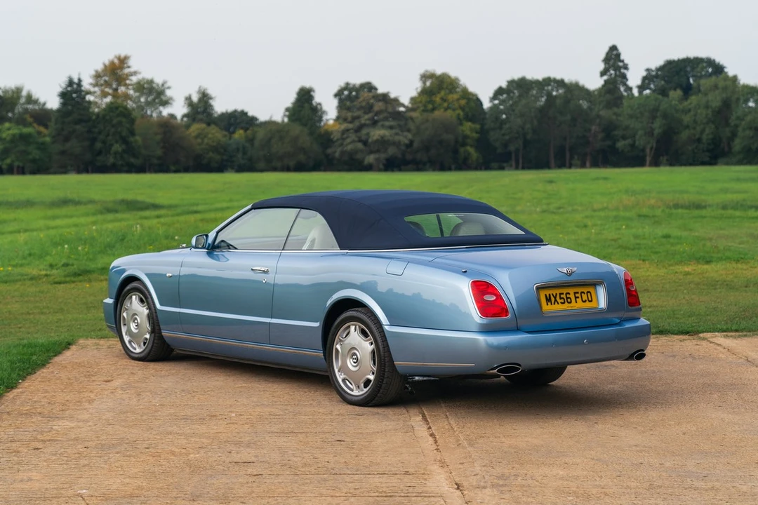 2006 Bentley Azure 2nd Gen - Image 12 of 30