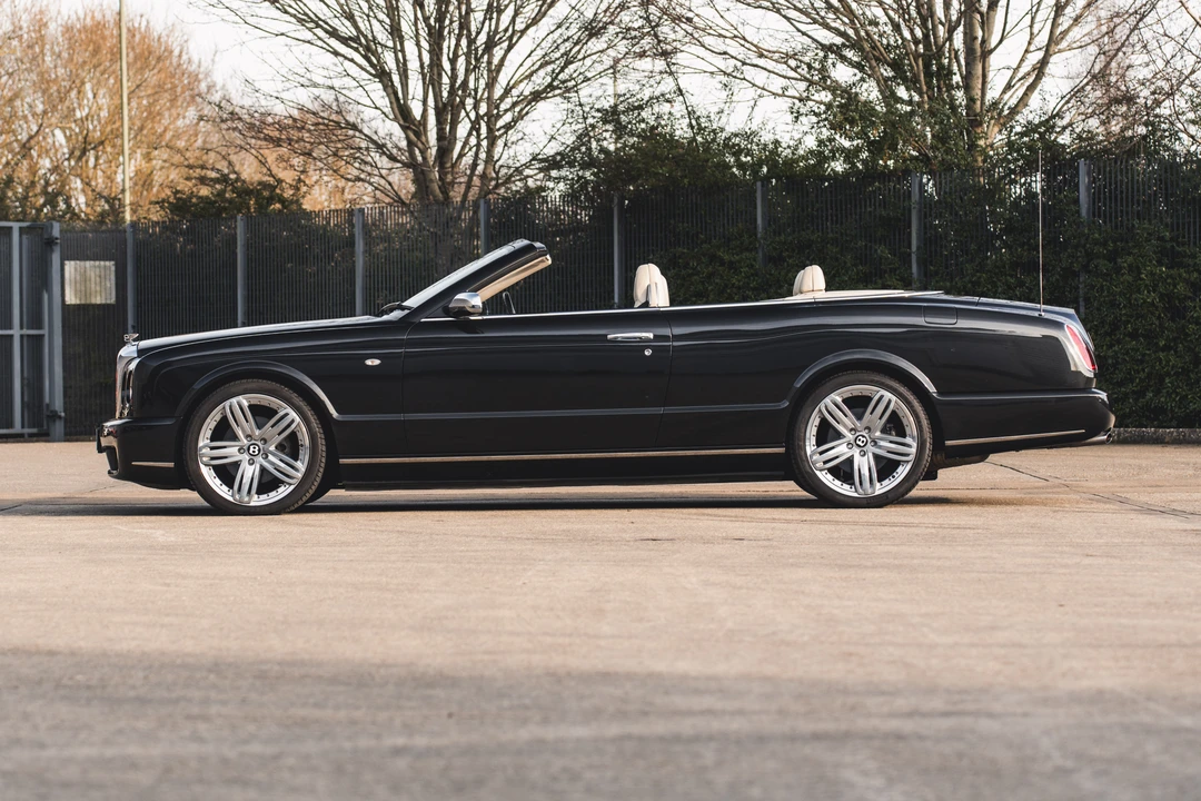 2006 Bentley Azure 2nd Gen - Image 11 of 31