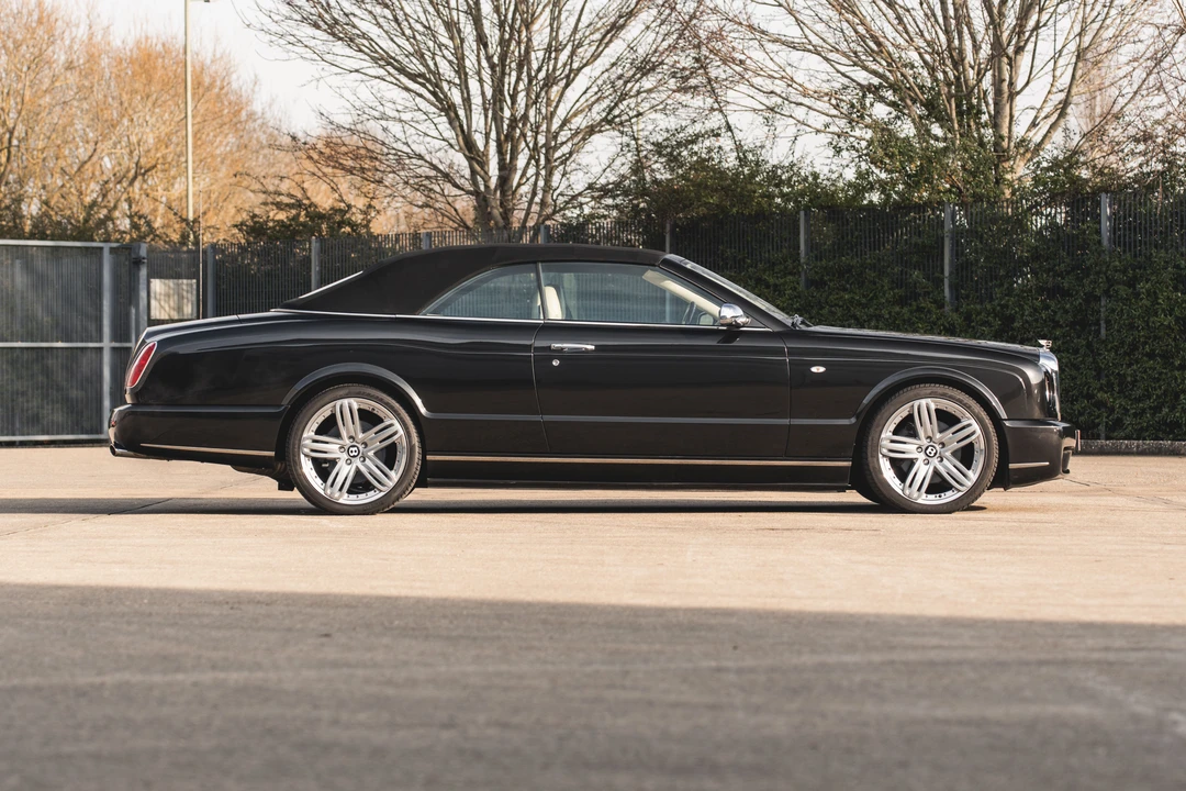 2006 Bentley Azure 2nd Gen - Image 8 of 31