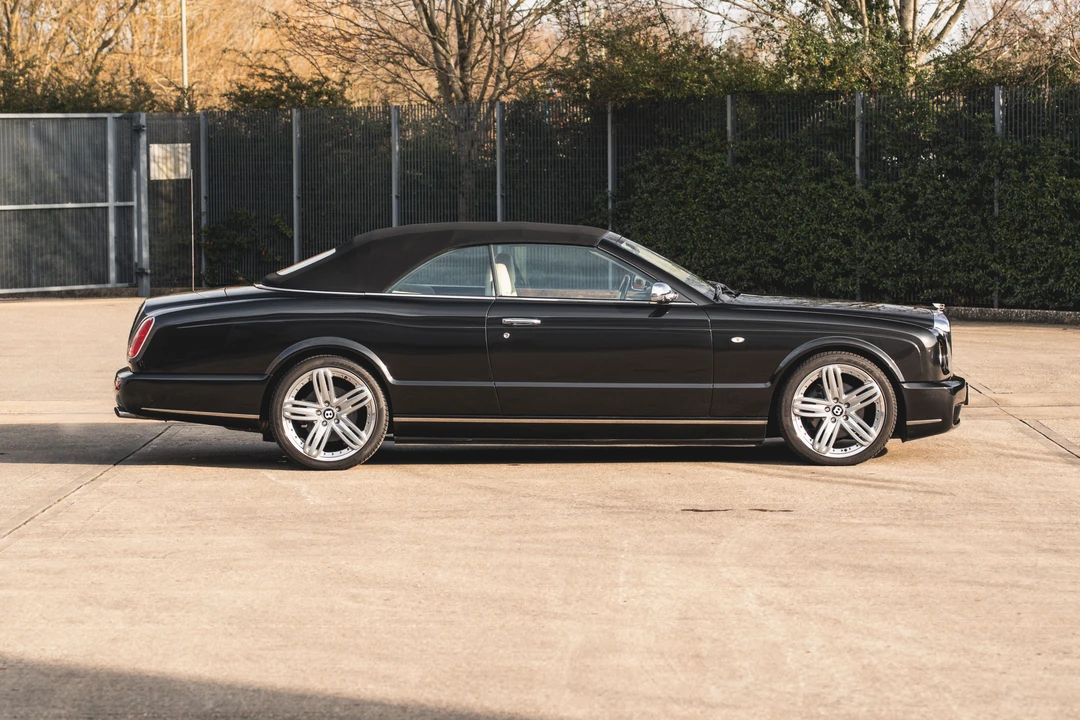 2006 Bentley Azure 2nd Gen - Image 14 of 31