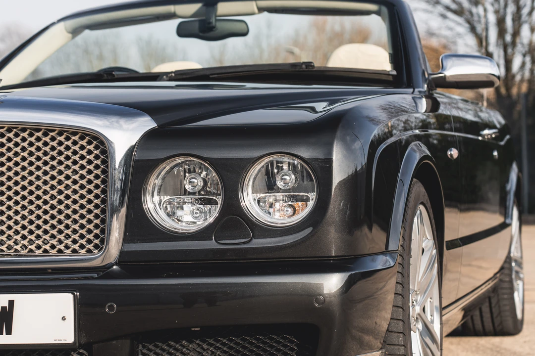 2006 Bentley Azure 2nd Gen - Image 19 of 31