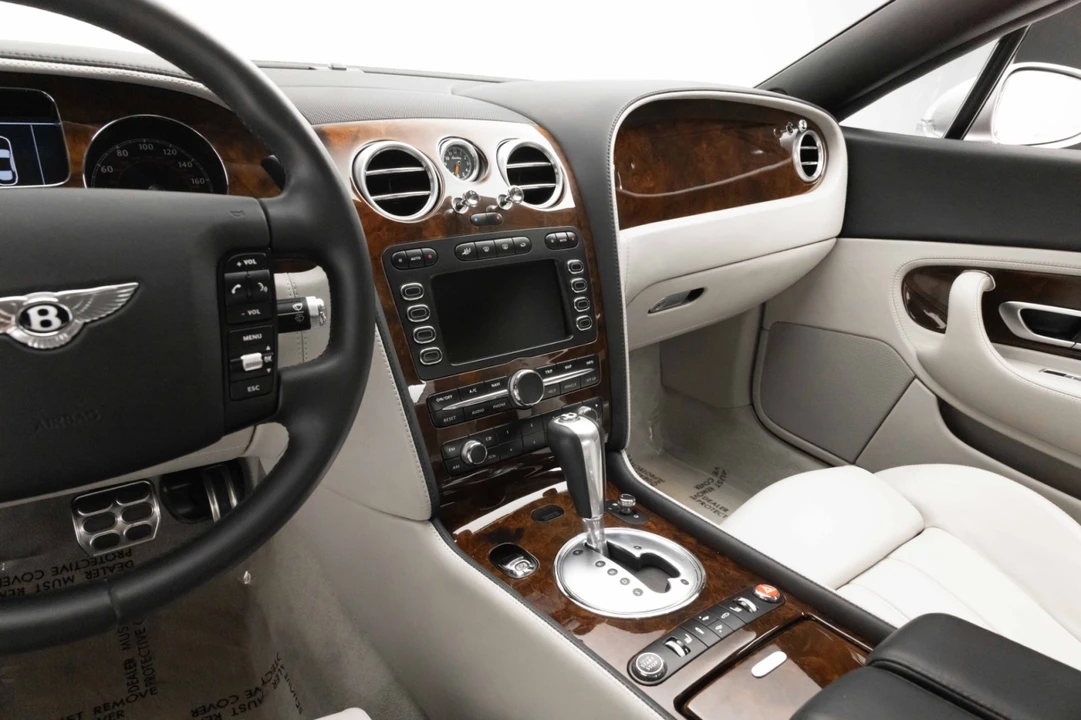 2006 Bentley Continental - Image 16 of 31
