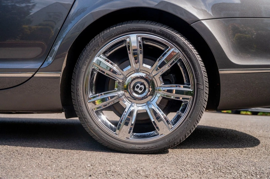 2006 Bentley Continental Flying Spur - Image 25 of 30