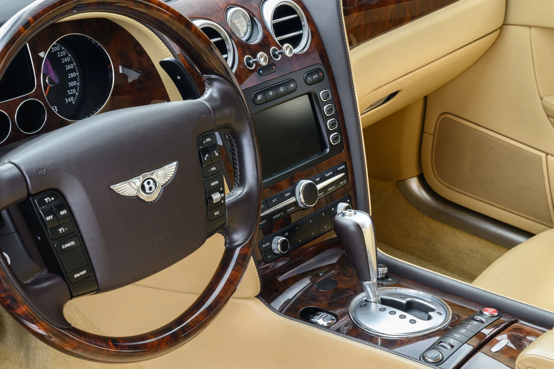 2006 Bentley Continental Flying Spur - Image 20 of 31