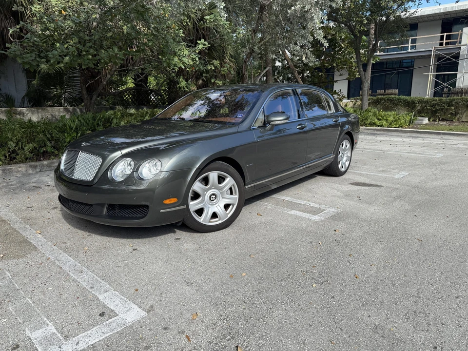 2006 Bentley Continental Flying Spur - Image 2 of 31