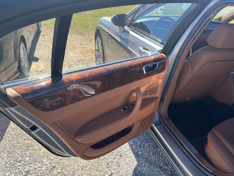 2006 Bentley Continental Flying Spur - Image 9 of 16