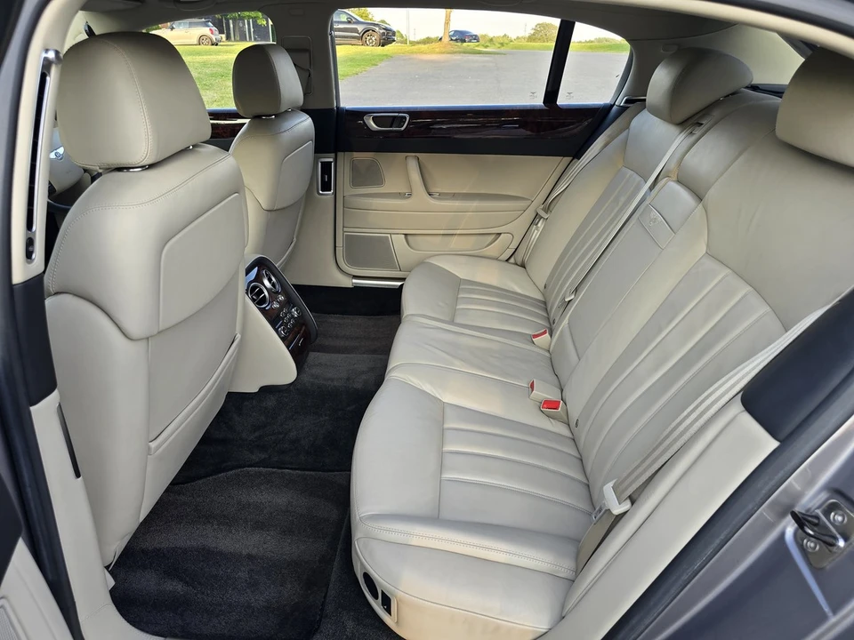 2006 Bentley Continental Flying Spur - Image 24 of 30