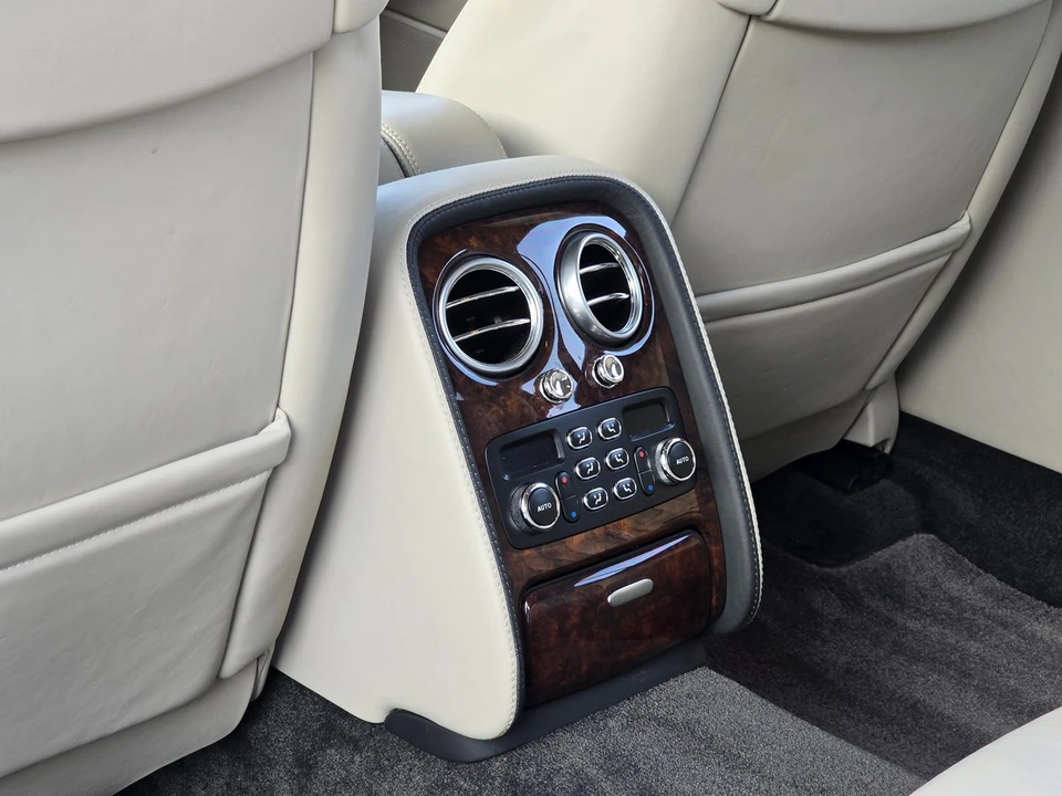 2006 Bentley Continental Flying Spur - Image 23 of 30