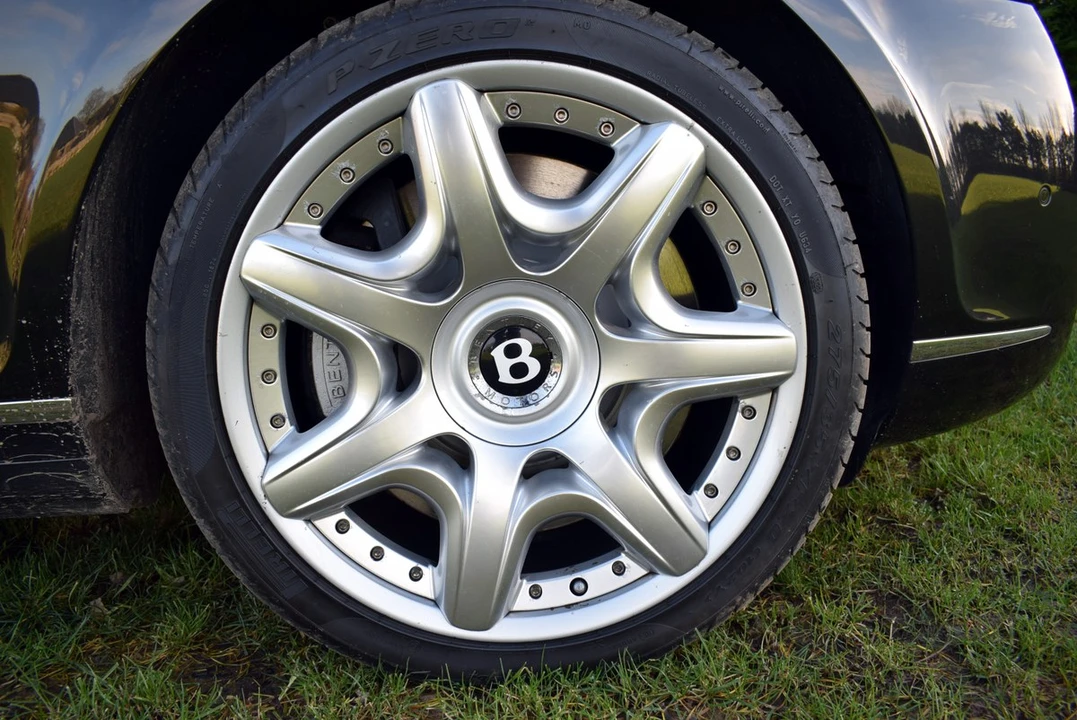 2006 Bentley Continental GT 1st Gen - Image 15 of 30