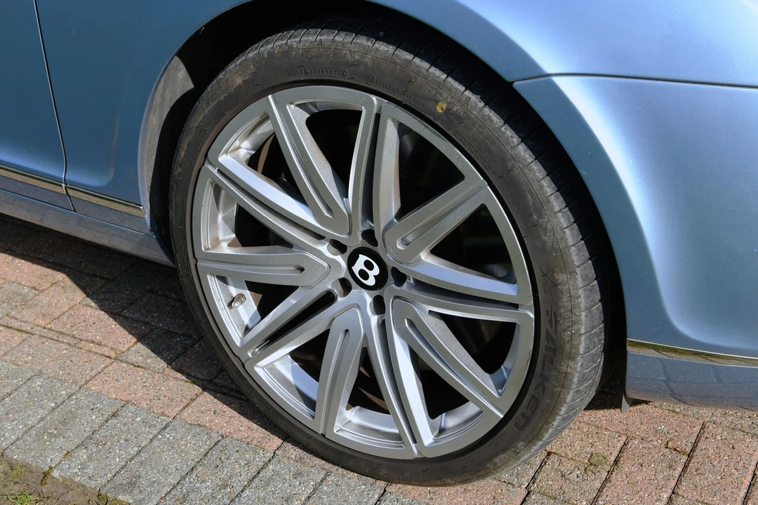 2006 Bentley Continental GTC - Image 24 of 30