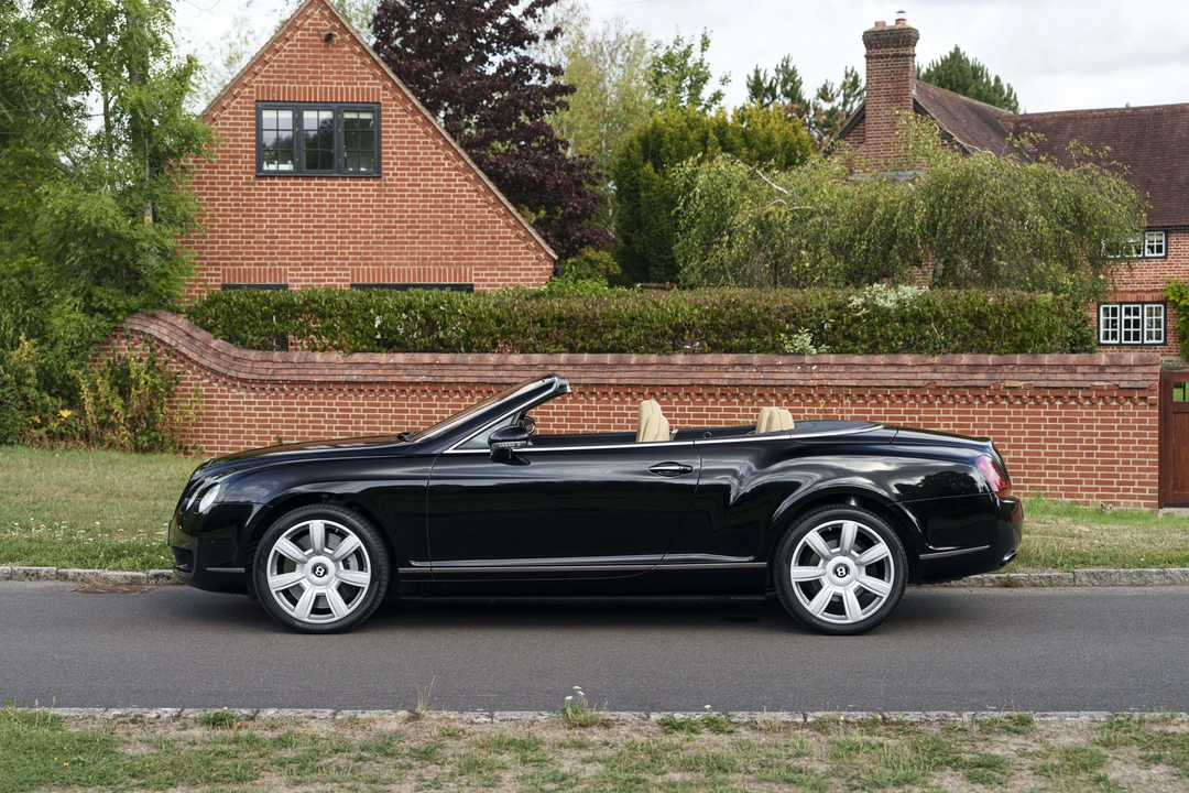 2006 Bentley Continental GTC - Image 8 of 31
