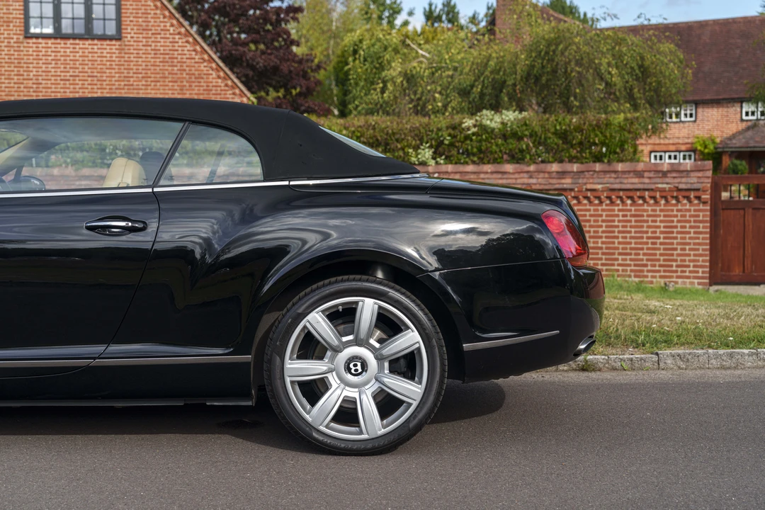 2006 Bentley Continental GTC - Image 27 of 31