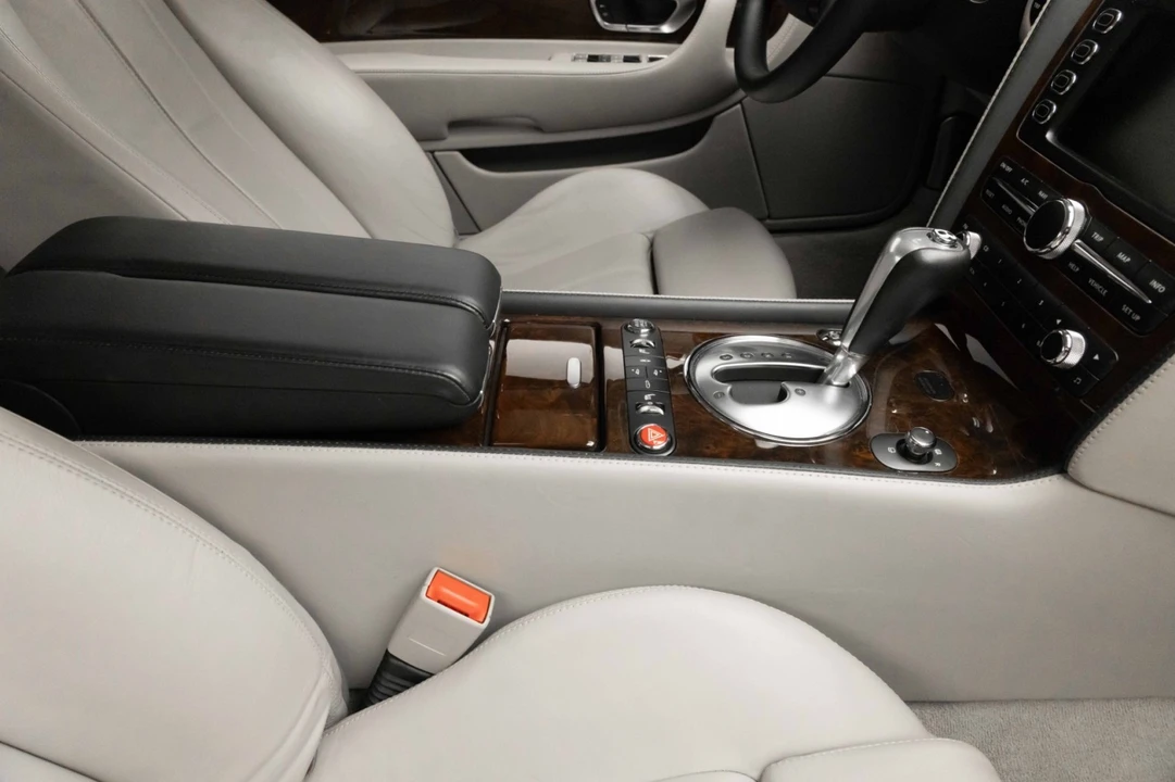 2006 Bentley Continental - Image 30 of 31