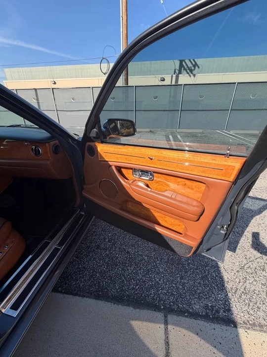 2006 Bentley Arnage R & RL - Image 17 of 20