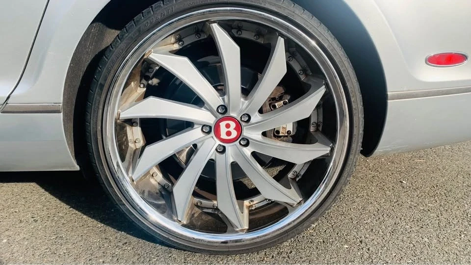 2006 Bentley Continental Flying Spur - Image 9 of 20