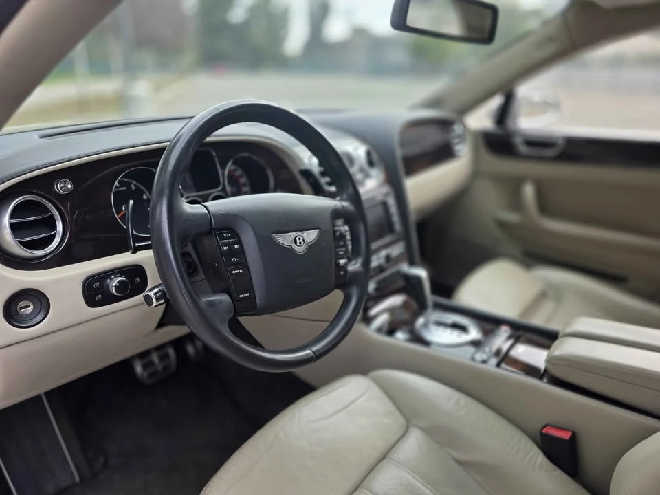 2006 Bentley Continental Flying Spur - Image 8 of 12