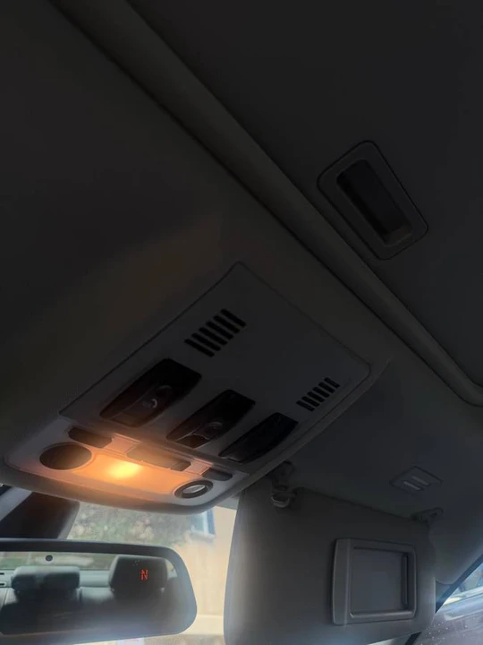 2006 BMW E90 3 Series Sedan - Image 10 of 18