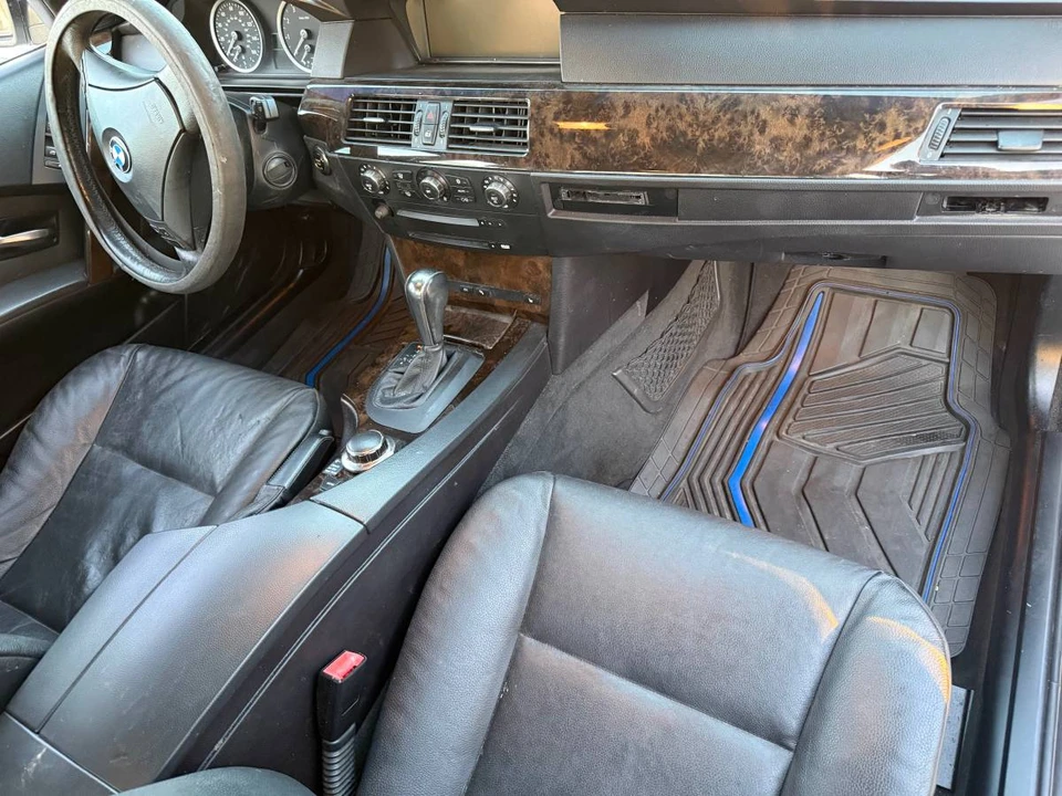 2005 BMW E60 5 Series Sedan - Image 2 of 3