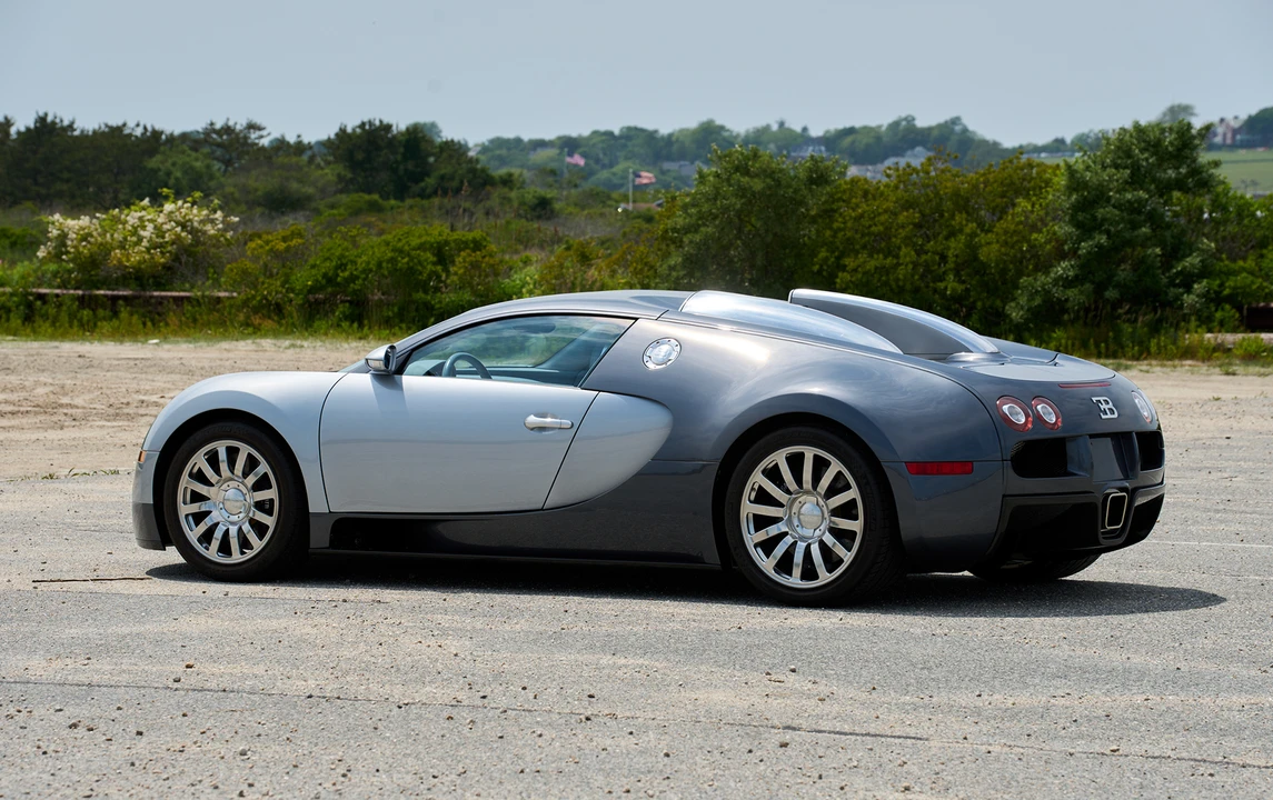 2006 Bugatti Veyron - Image 9 of 23