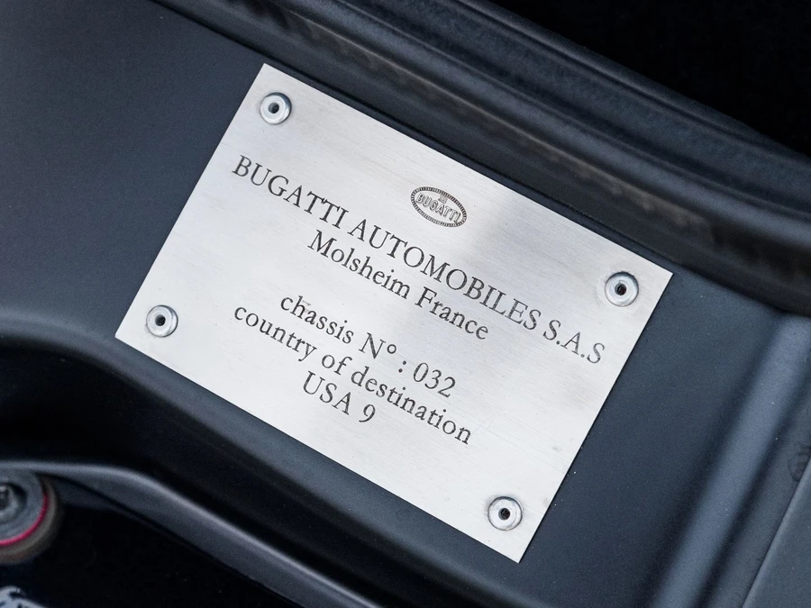 2006 Bugatti Veyron - Image 3 of 11