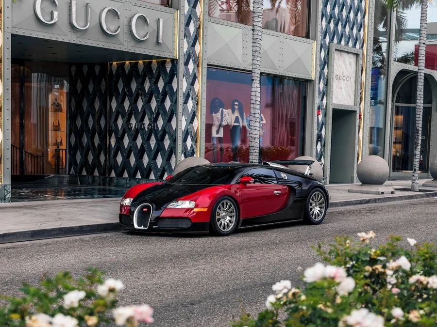 2006 Bugatti Veyron - Image 5 of 11