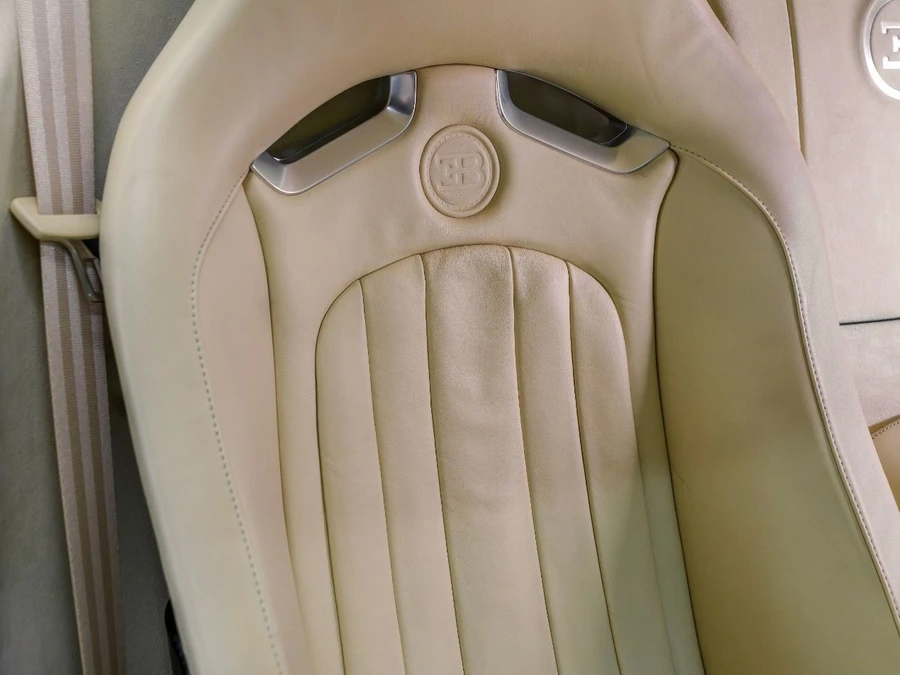 2006 Bugatti Veyron - Image 11 of 11