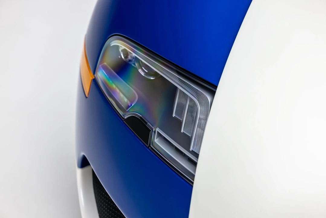 2006 Bugatti Veyron - Image 25 of 31