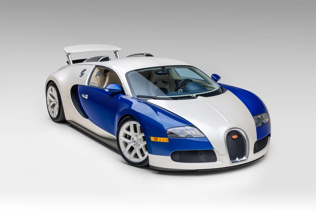 2006 Bugatti Veyron - Image 8 of 31