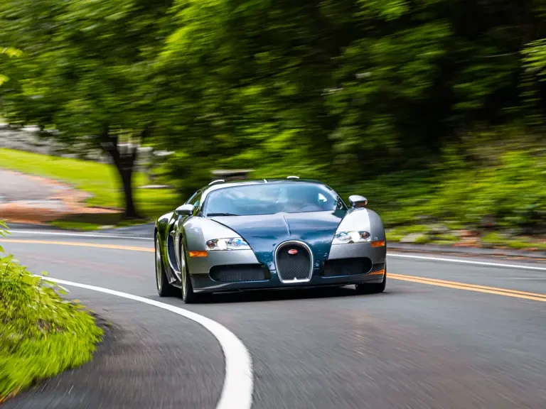 2006 Bugatti Veyron - Image 12 of 27