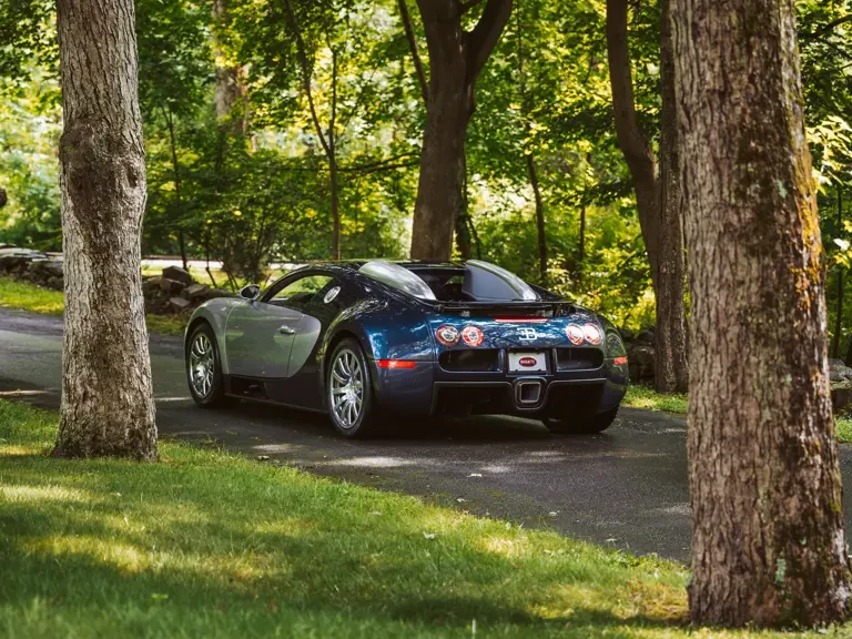 2006 Bugatti Veyron - Image 3 of 31