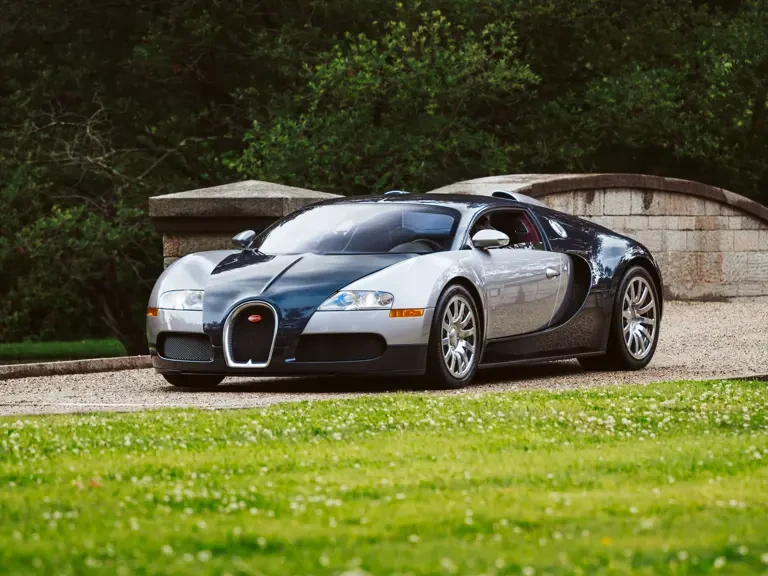 2006 Bugatti Veyron - Image 25 of 27