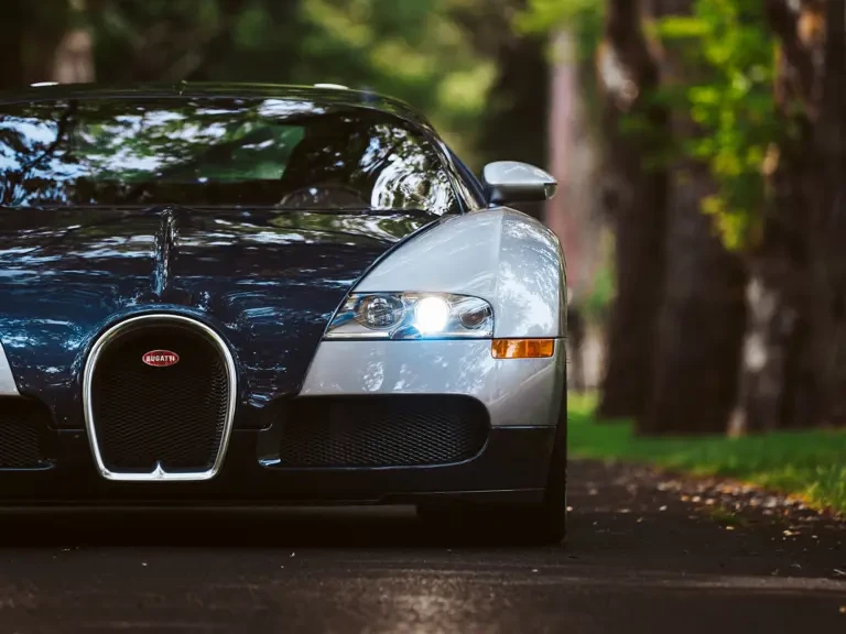 2006 Bugatti Veyron - Image 9 of 27