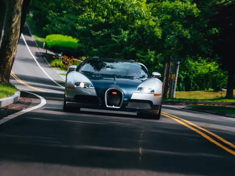 2006 Bugatti Veyron - Image 27 of 27