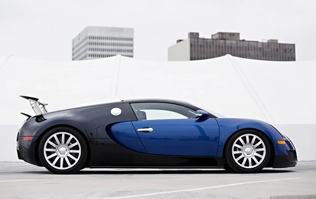 2006 Bugatti Veyron - Image 4 of 21
