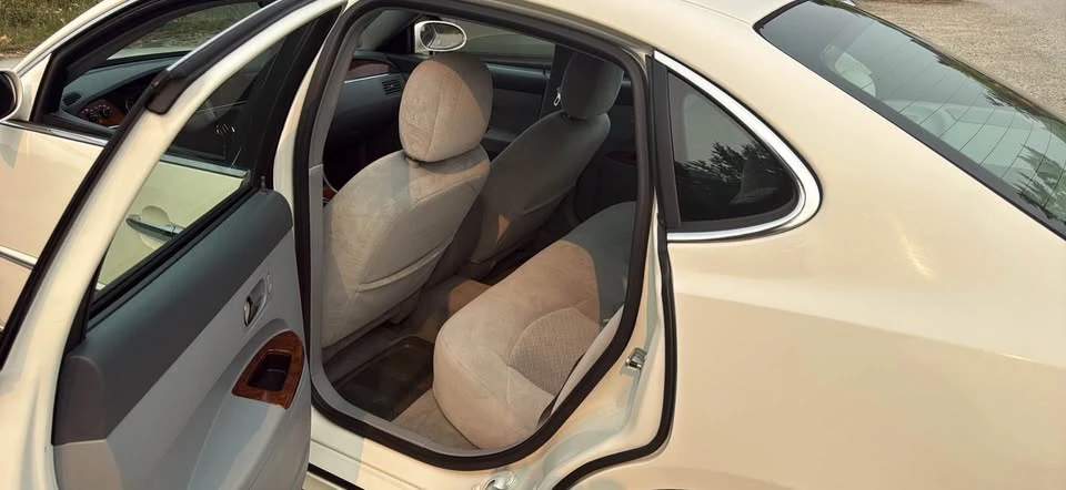 2006 Buick LaCrosse - Image 3 of 5