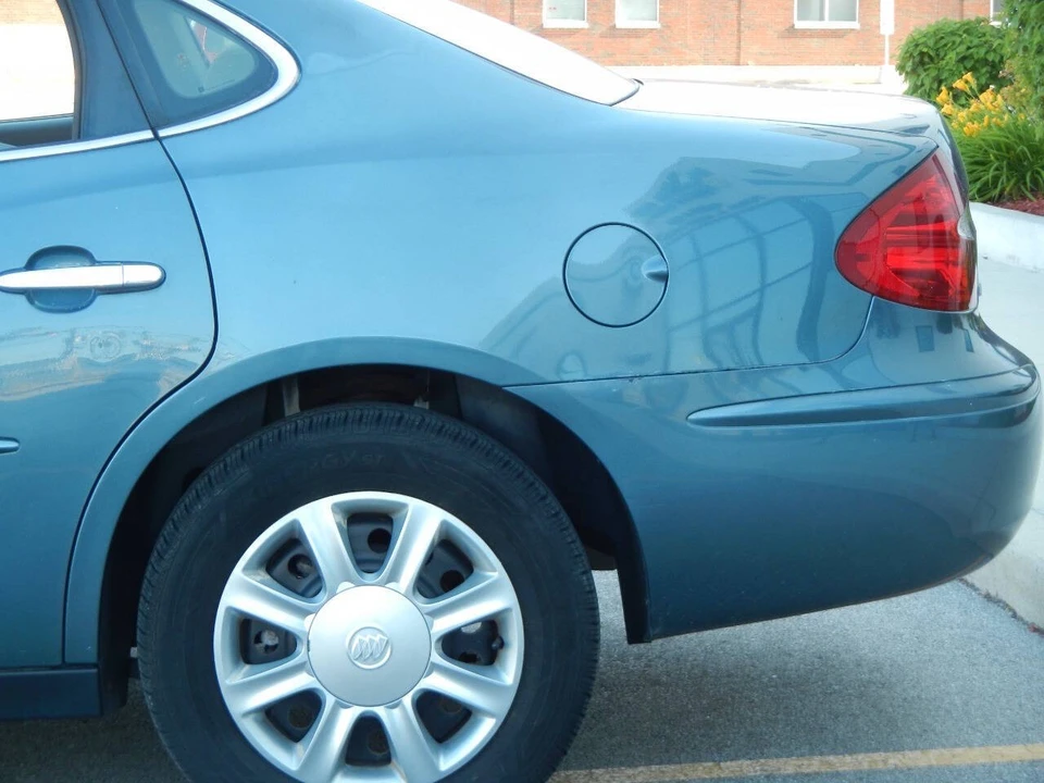 2006 Buick LaCrosse - Image 11 of 12