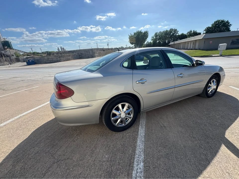 2006 Buick LaCrosse - Image 6 of 10