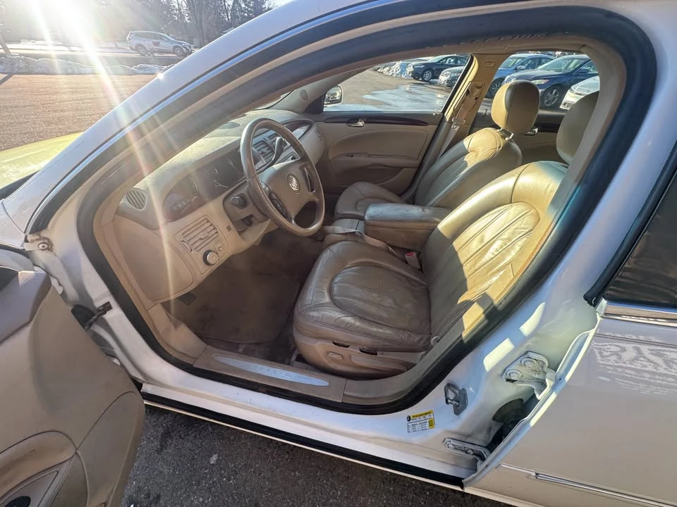 2006 Buick Lucerne - Image 9 of 17