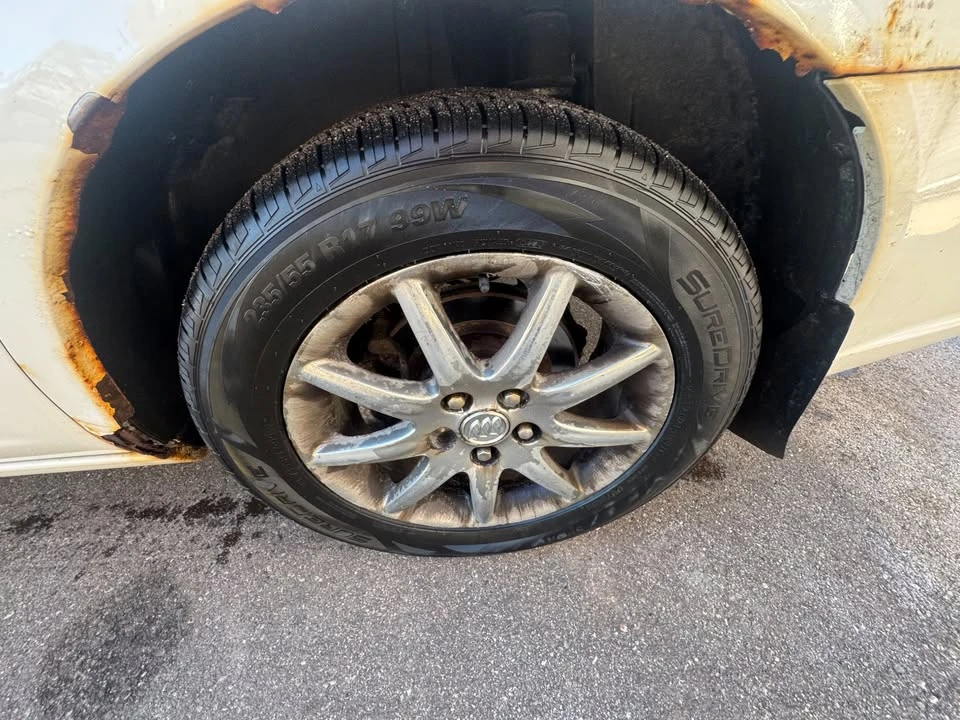 2006 Buick Lucerne - Image 6 of 17