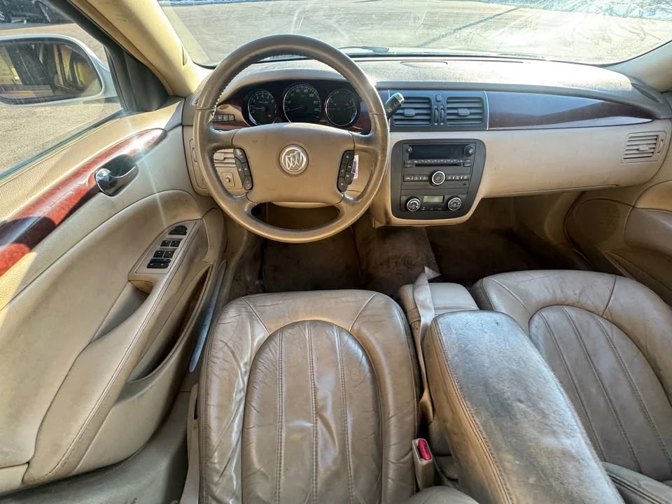 2006 Buick Lucerne - Image 14 of 17