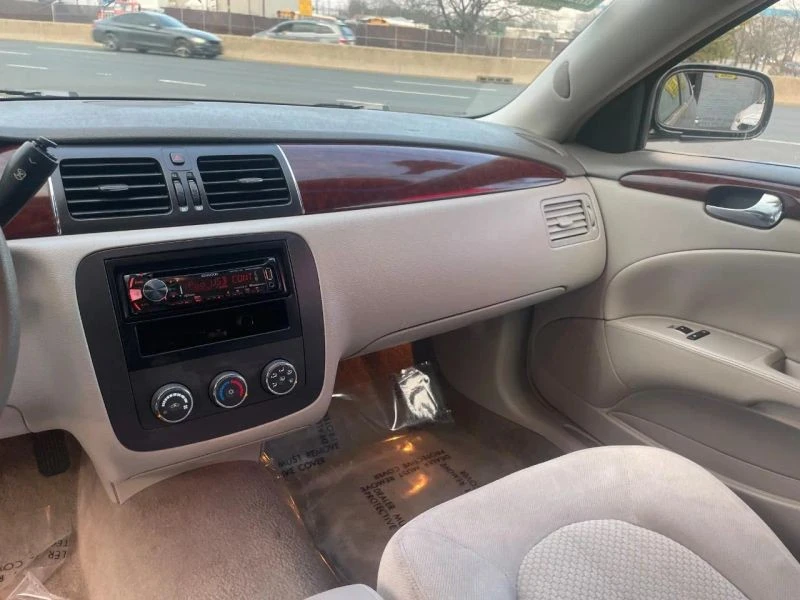2006 Buick Lucerne - Image 9 of 11