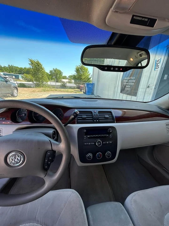 2006 Buick Lucerne - Image 13 of 20